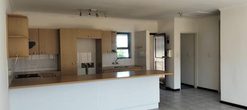 To Let 2 Bedroom Property for Rent in Silver Oaks Western Cape